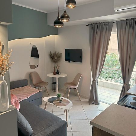 Less Is More Apartment Preveza Exterior photo