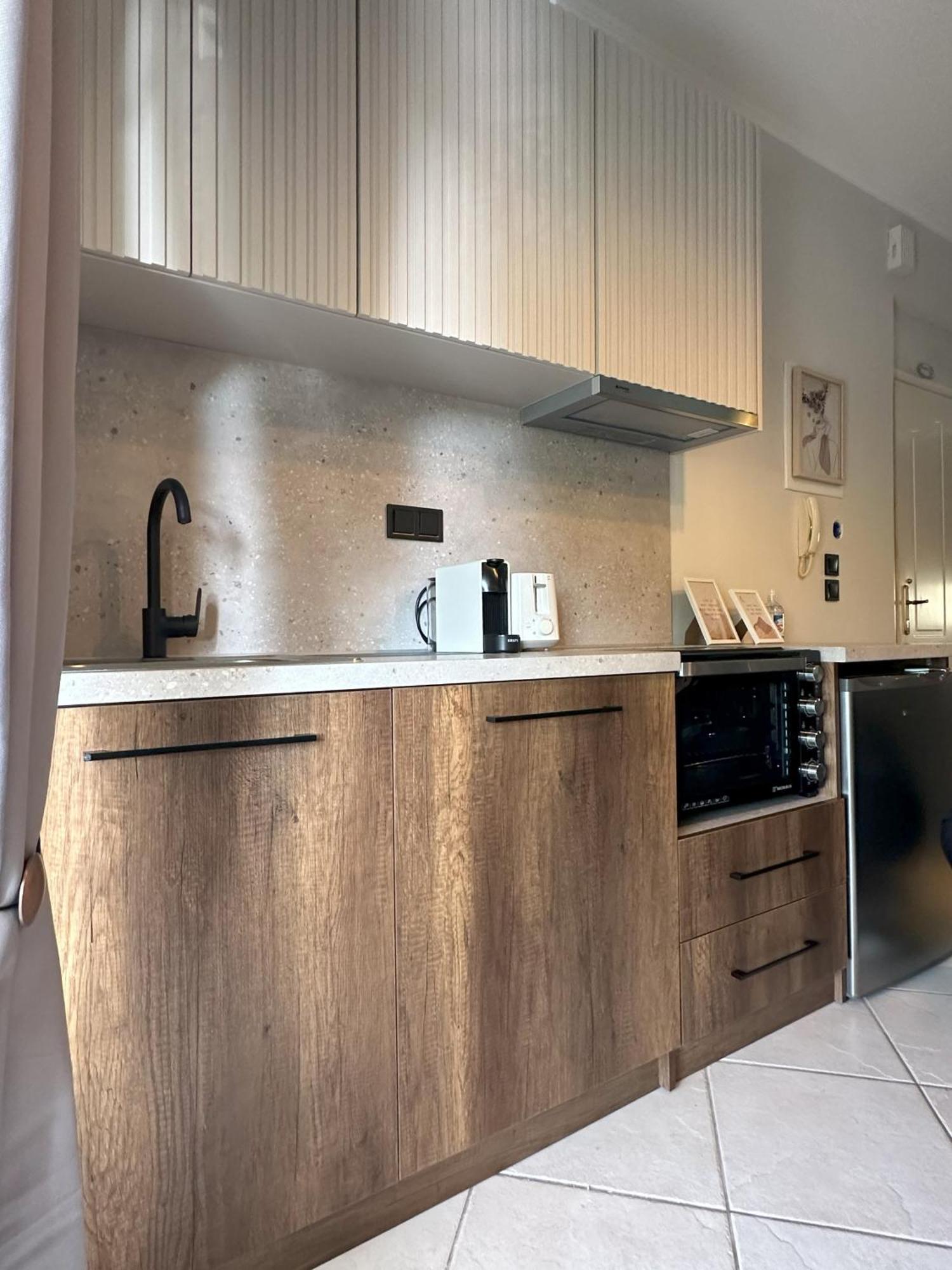 Less Is More Apartment Preveza Exterior photo